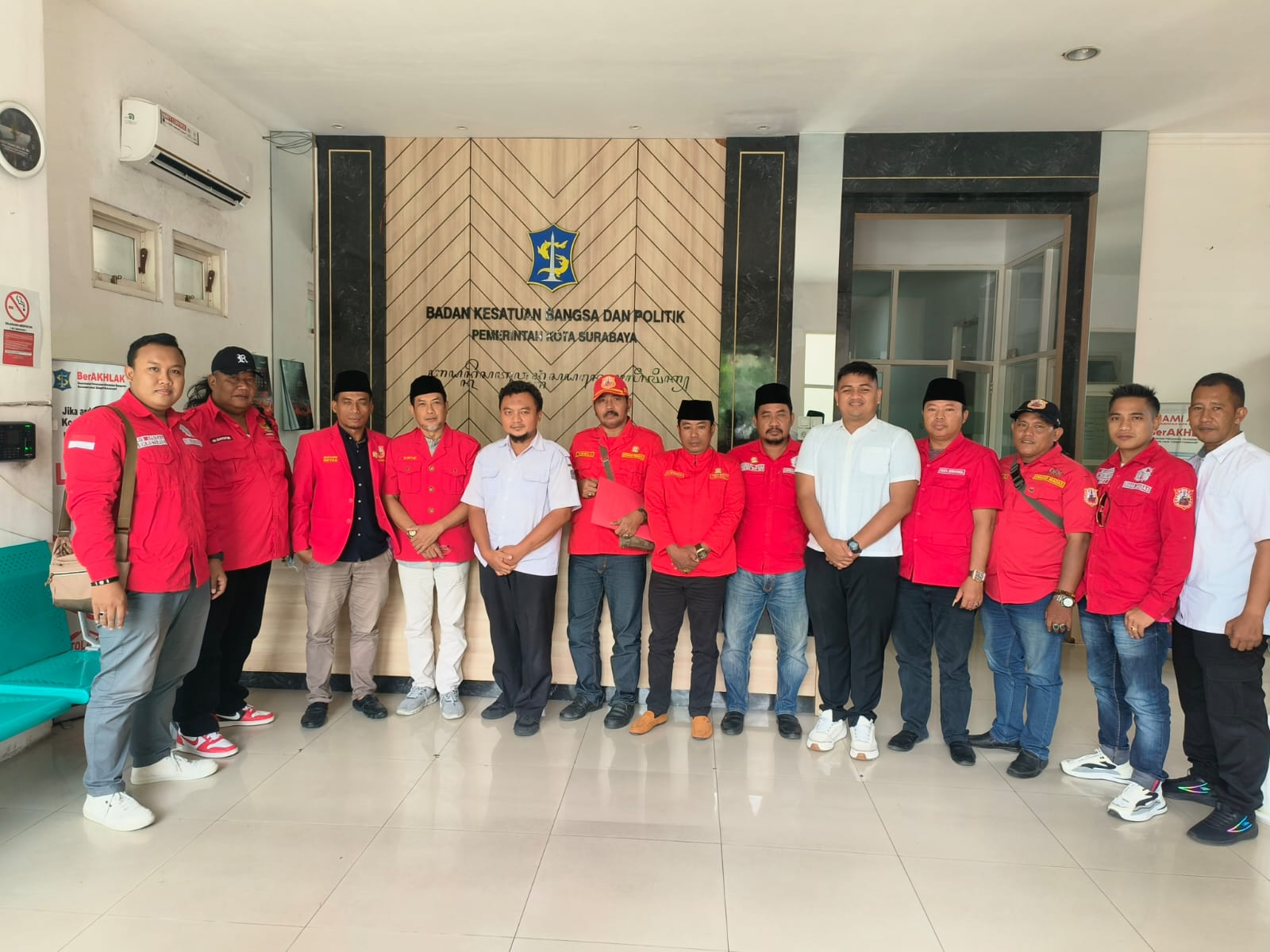 Bangkesbangpol Surabaya “Alergi” dengan MADAS Sedarah? Ada Apa dengan Bapak Tanjung?