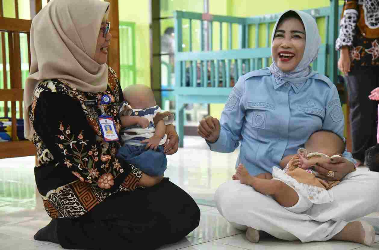 Wabup Sidoarjo Tinjau PPSAB, Pastikan Puluhan Balita Terawat Baik