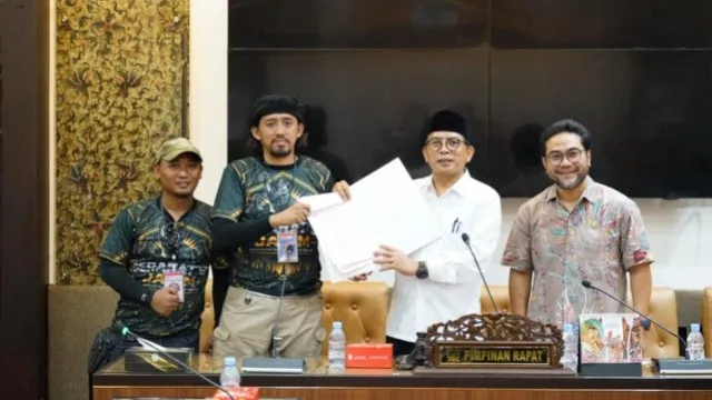 DPRD Jatim Dukung Aspirasi Driver Online