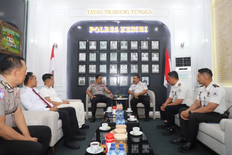 Pererat Koordinasi Kamtibmas, Kapolres Kediri Terima Audiensi Kalapas Kelas IIA Kediri